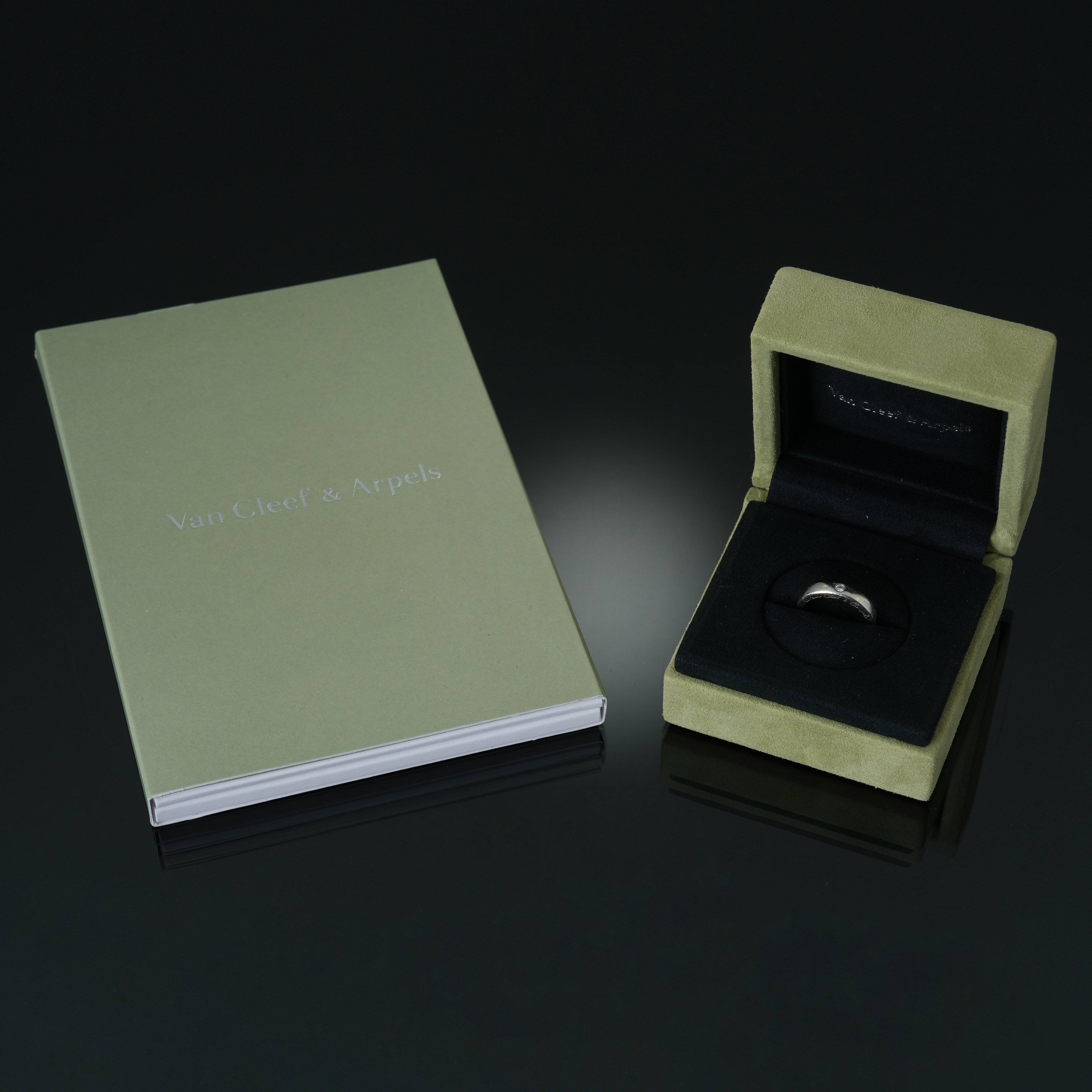 Van Cleef & Arpels(USED)반클리프앤아펠 뉴욕 웨딩밴드 #47